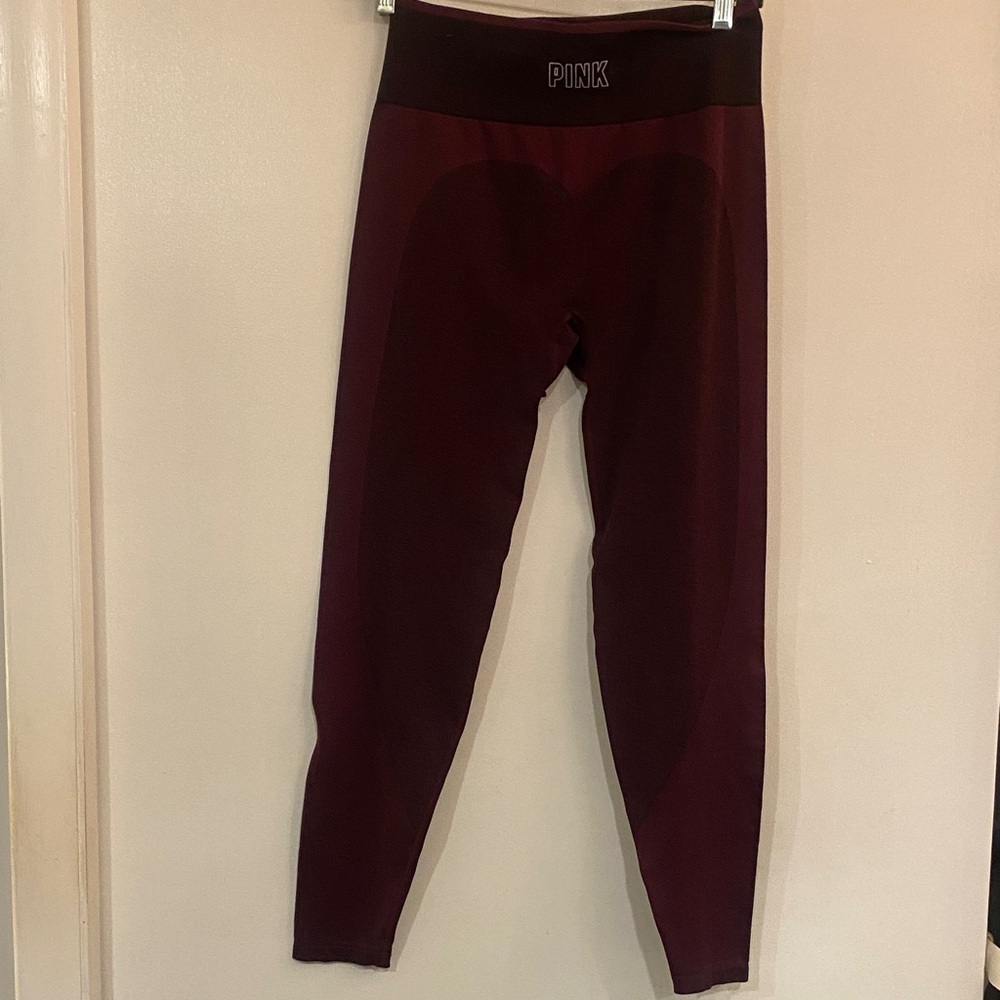 PINK Victoria's Secret Seamless leggings  Maroon Leggings size Medium